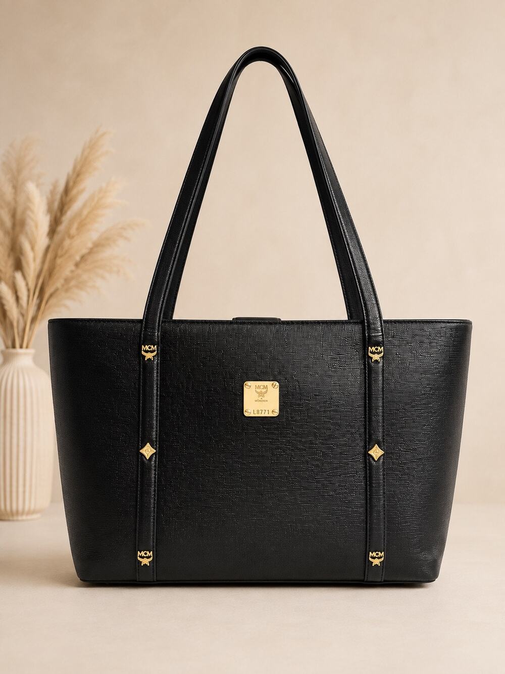 Vintage MCM Black Textured Leather Studded Shoulder Tote Bag Michael Cromer Era - Picture 1 of 13